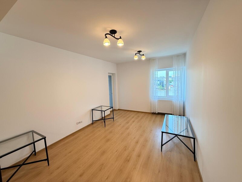 Unirii - 13 Septembrie / Casa Poporului / Hotel JW Marriott / 4 camere