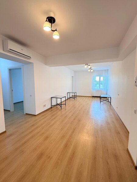 Unirii - 13 Septembrie / Casa Poporului / Hotel JW Marriott / 4 camere